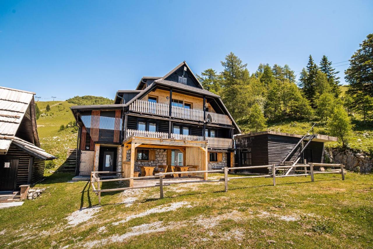 Apartments Zvoh, Krvavec, Ski-In, Ski-Out Cerklje na Gorenjskem Dış mekan fotoğraf