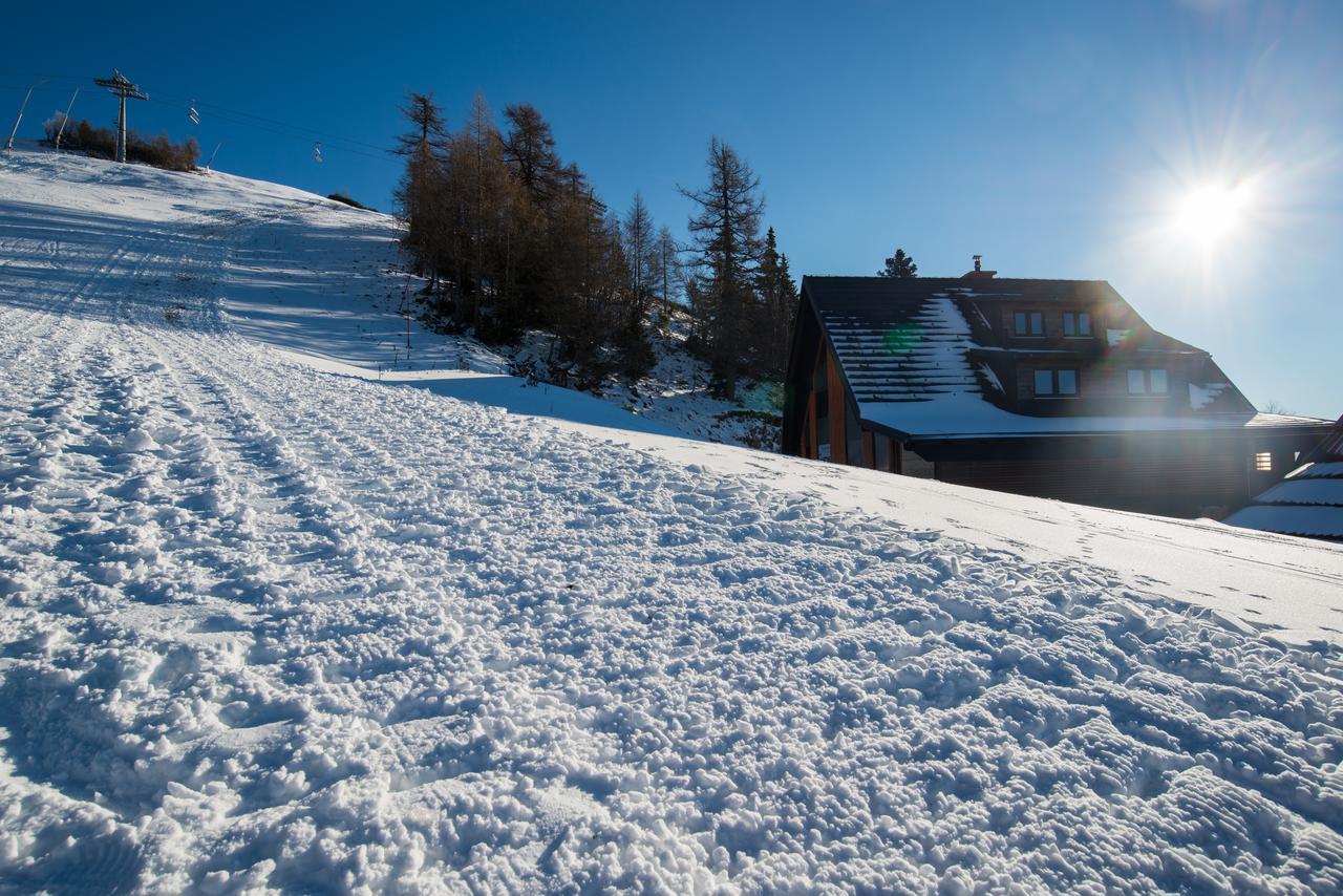 Apartments Zvoh, Krvavec, Ski-In, Ski-Out Cerklje na Gorenjskem Dış mekan fotoğraf